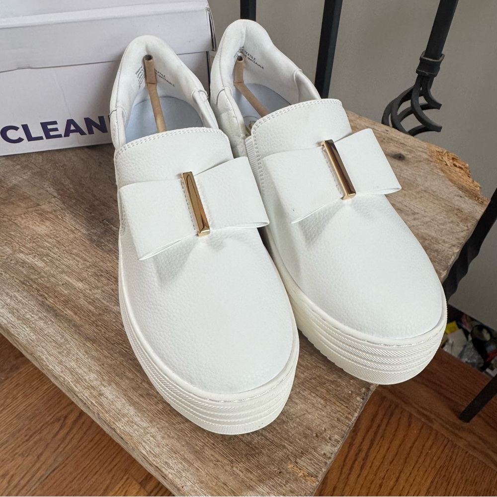 Joy Mangano White Bow platform Sneakers quilted leather orthotic insole 7 Wide - Picture 2 of 7